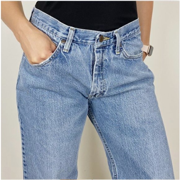 Lee | VTG Inspo Light Wash High Rise Denim Real Straight Relaxed Mom Jeans - Picture 1 of 12